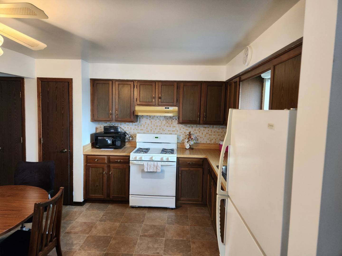 Alsip, IL 60803,5116 W 122nd ST #2B