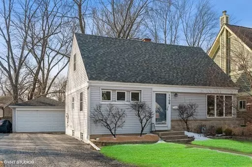 1108 N Beverly LN, Arlington Heights, IL 60004