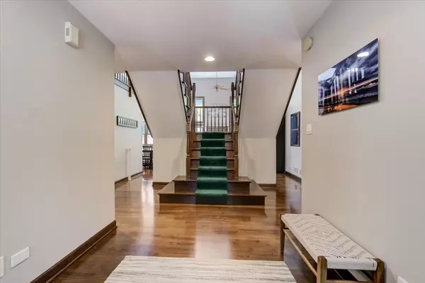 New Lenox, IL 60451,2600 Riivendell DR