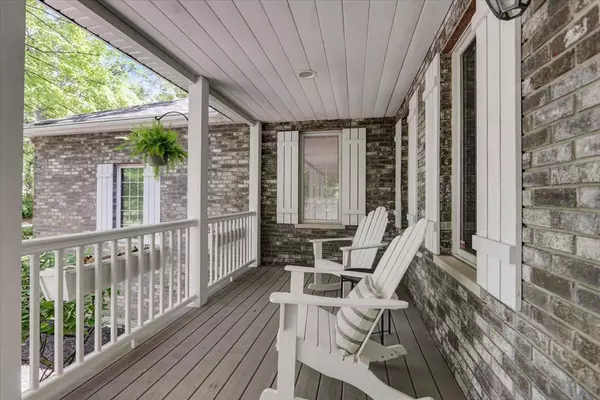 New Lenox, IL 60451,2600 Riivendell DR