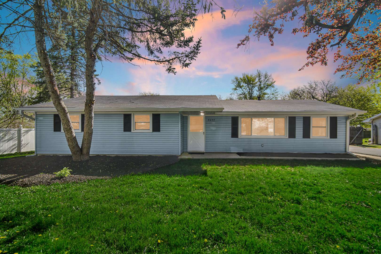 2422 Meridian DR, Joliet, IL 60431