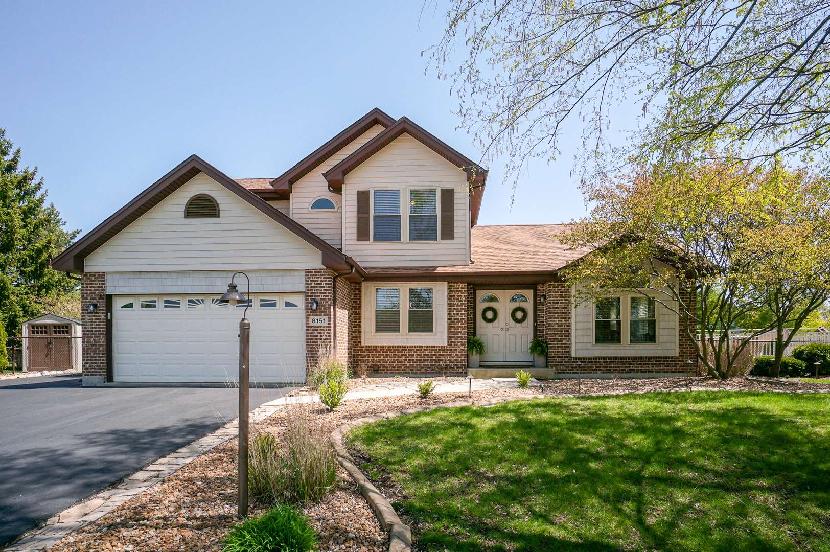 8151 Old Mill RD, Frankfort, IL 60423