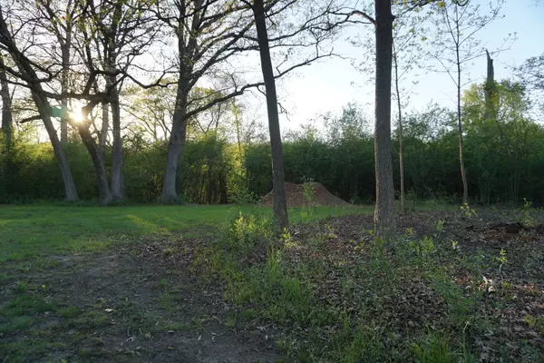 North Barrington, IL 60010,Lot 9 N Rainbow RD