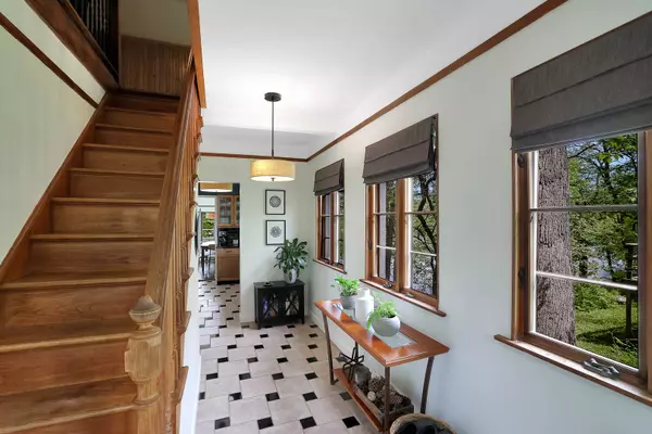 Lake In The Hills, IL 60156,244 INDIAN TRL