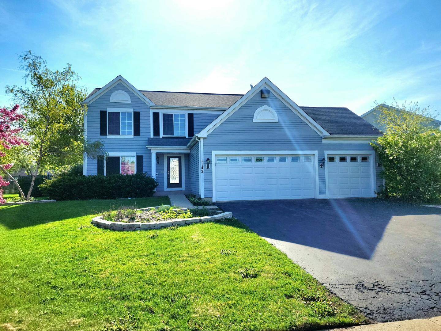 1142 SAWMILL LN, Algonquin, IL 60102