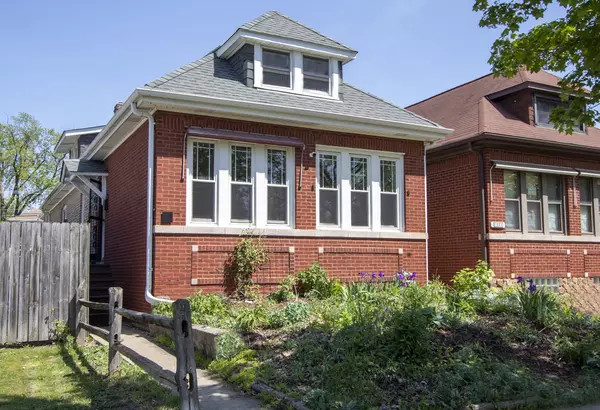 1032 S Taylor AVE, Oak Park, IL 60304