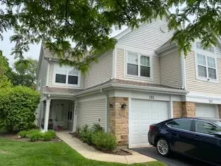 111 Concord LN, Carol Stream, IL 60188