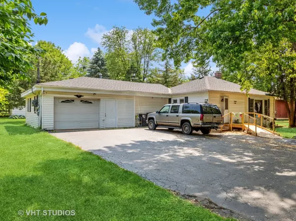 26411 W Shannon AVE, Antioch, IL 60002