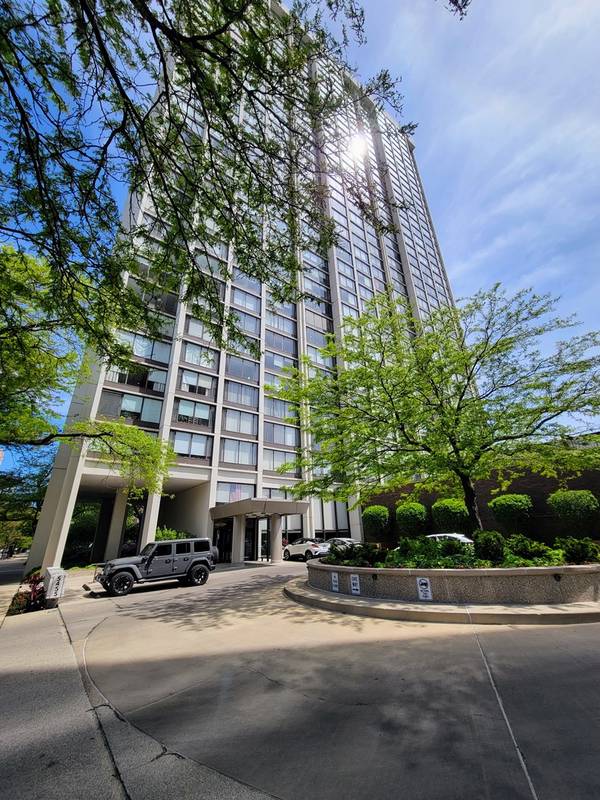 5455 N Sheridan RD #3615, Chicago, IL 60640