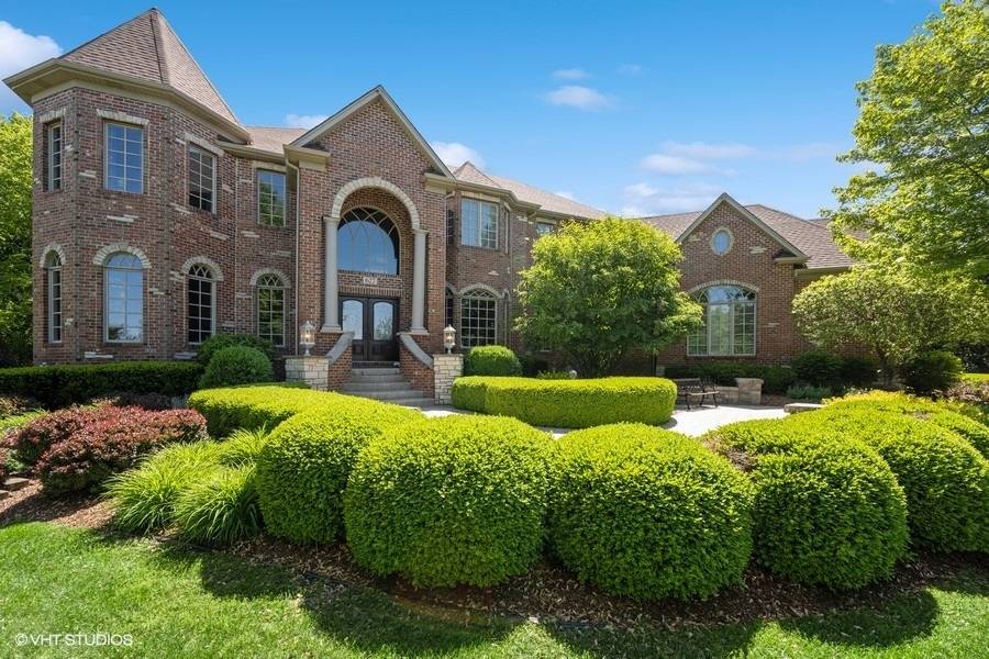 627 Alberosky WAY, Batavia, IL 60510