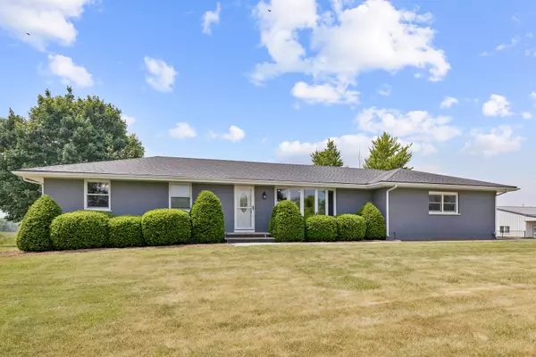 10N862 MUIRHEAD RD, Elgin, IL 60124