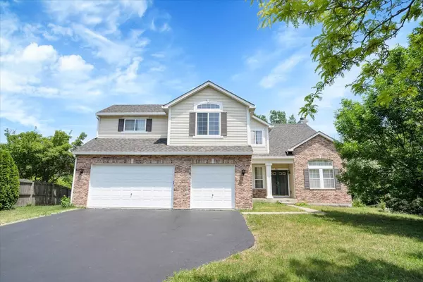 2011 Chadwick WAY, Mundelein, IL 60060