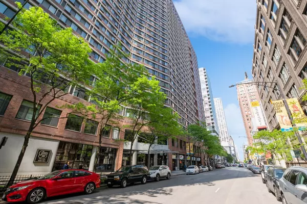 211 E Ohio ST #2101, Chicago, IL 60611