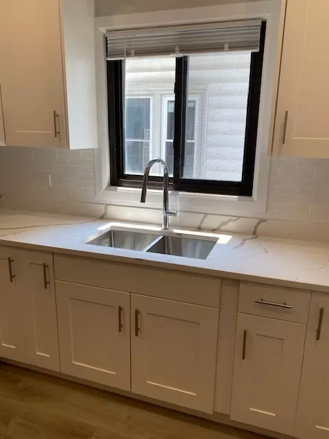 Chicago, IL 60639,2212 N Lavergne AVE