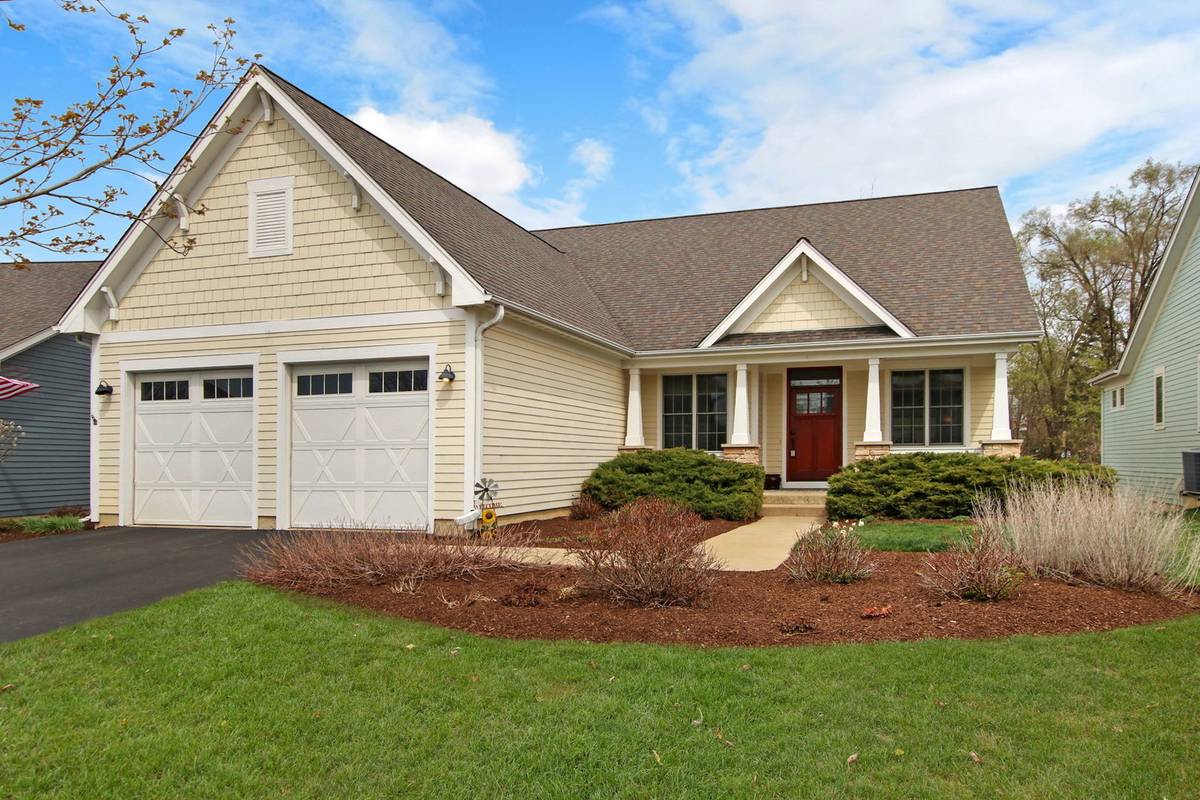 Antioch, IL 60002,40486 N South Newport DR