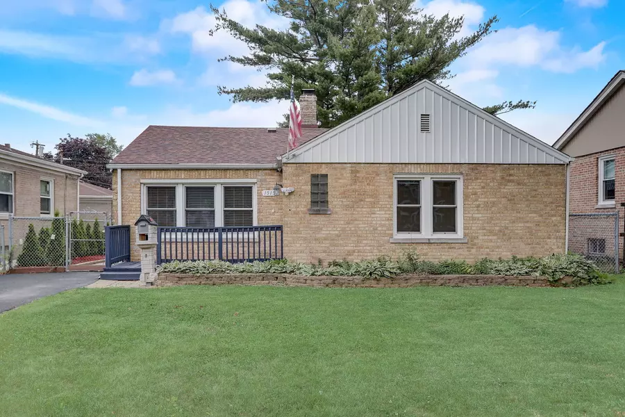 1515 N Lee BLVD, Berkeley, IL 60163