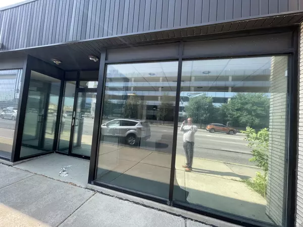 Oak Lawn, IL 60453,4505 W 95th ST