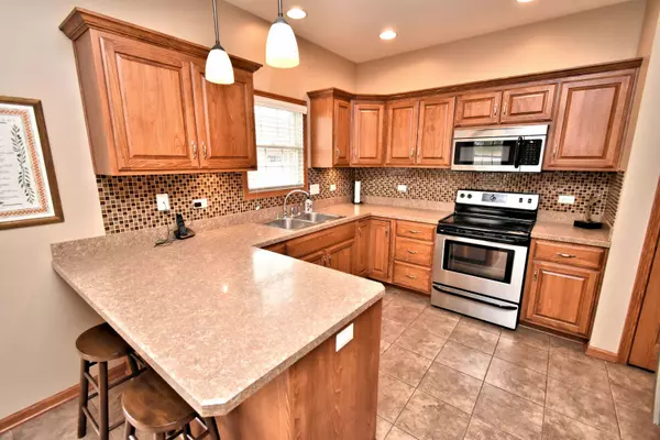 Lansing, IL 60438,3735 193rd PL