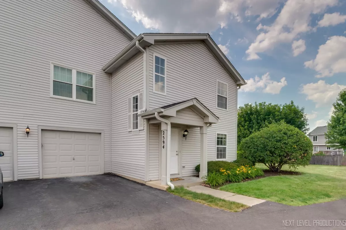 Aurora, IL 60503,2594 Dickens CT