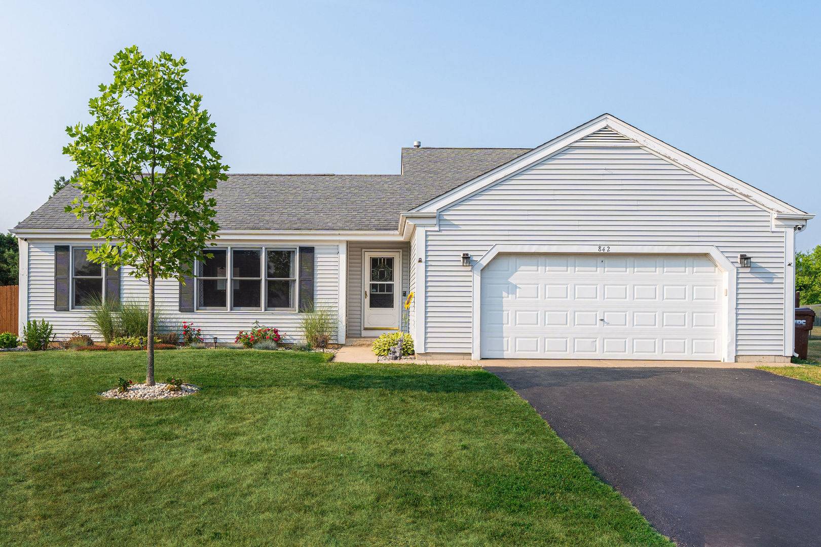 842 BUTTONWOOD CT, Marengo, IL 60152