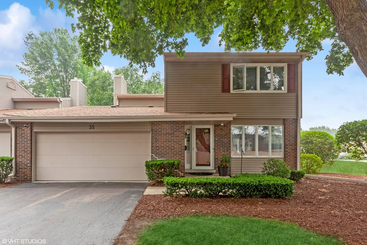 Naperville, IL 60563,35 Pebblewood TRL