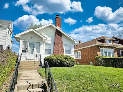 Chicago Heights, IL 60411,277 W 15th ST