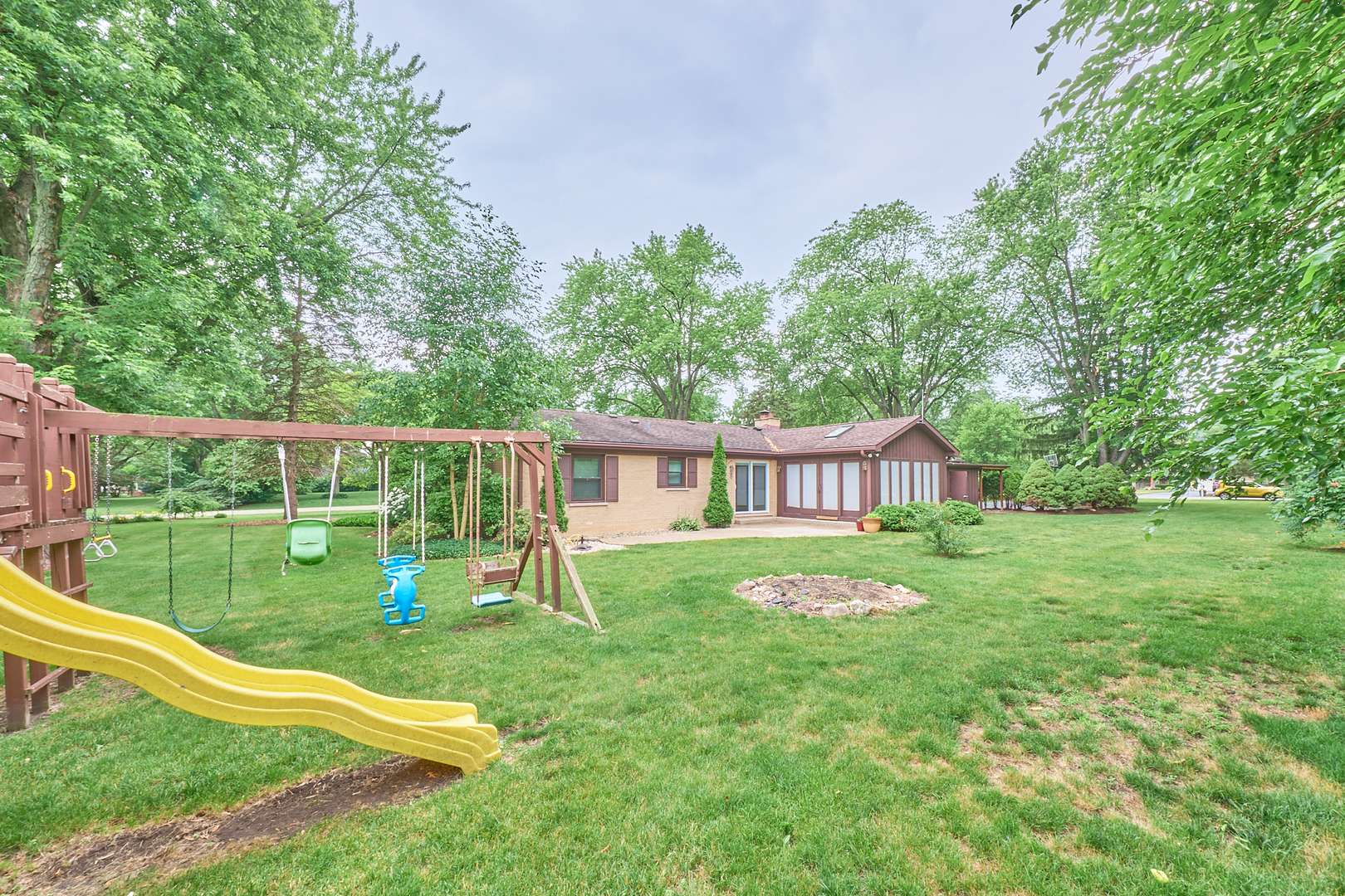 Hawthorn Woods, IL 60047,21 Lynn DR