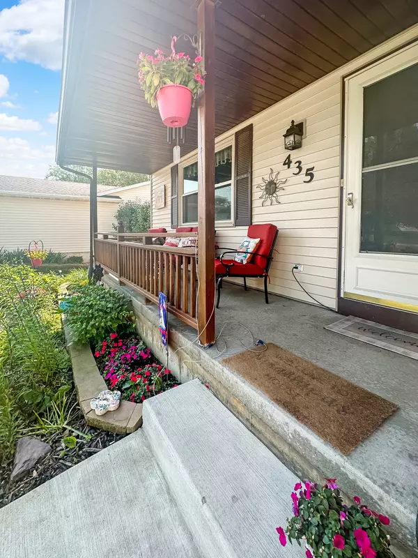 Cedarville, IL 61013,435 Sunnyside DR