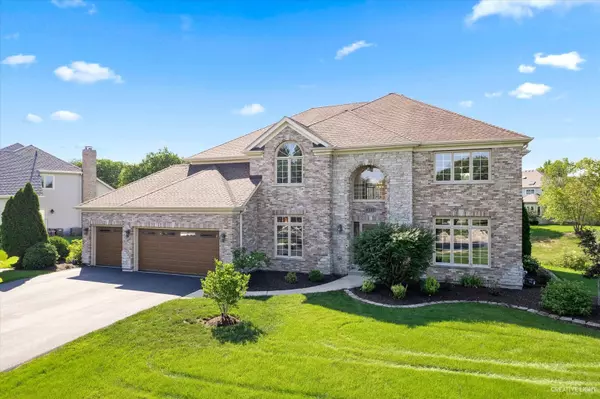 4211 Clearwater LN, Naperville, IL 60564