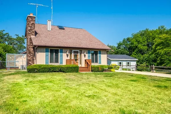 12806 228th AVE, Bristol, WI 53104