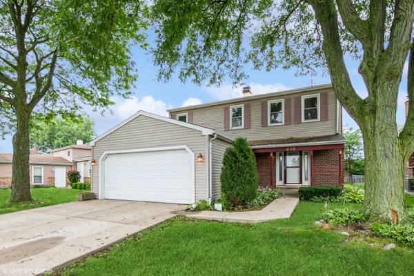 830 Napa ST, Carol Stream, IL 60188