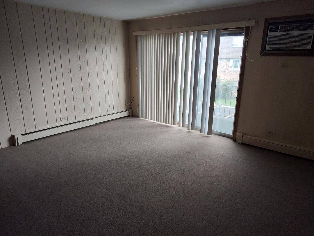 Alsip, IL 60803,4839 W Engle RD #2C