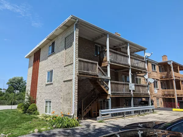 Broadview, IL 60155,1526 Bataan DR