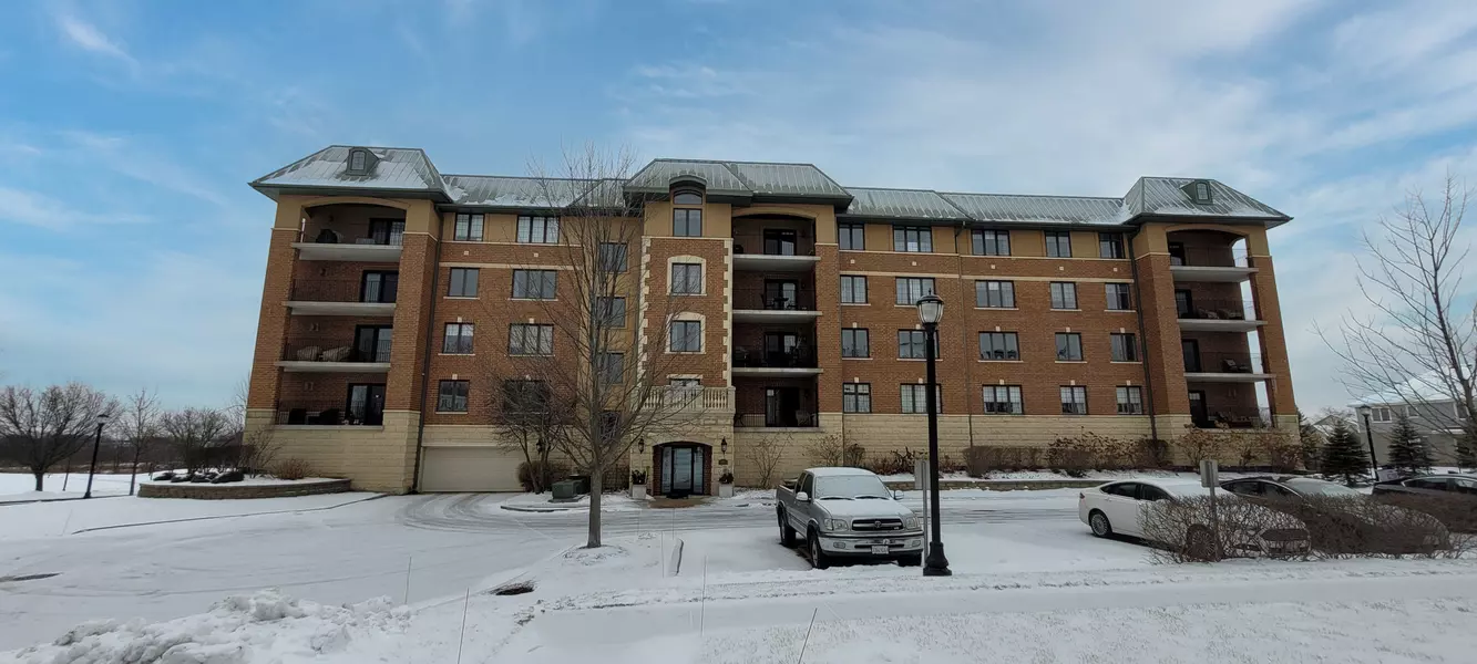 15630 Park Station BLVD #305, Orland Park, IL 60467