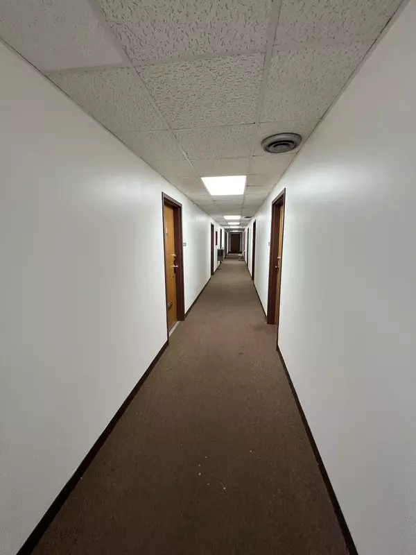 Mundelein, IL 60060,500 N Lake ST #1