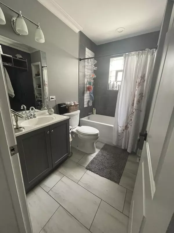 Cicero, IL 60804,2315 S 59th CT