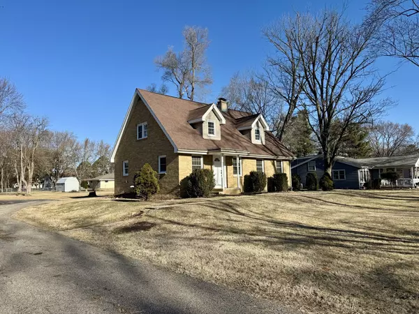 Rock Falls, IL 61071,1014 Holland DR