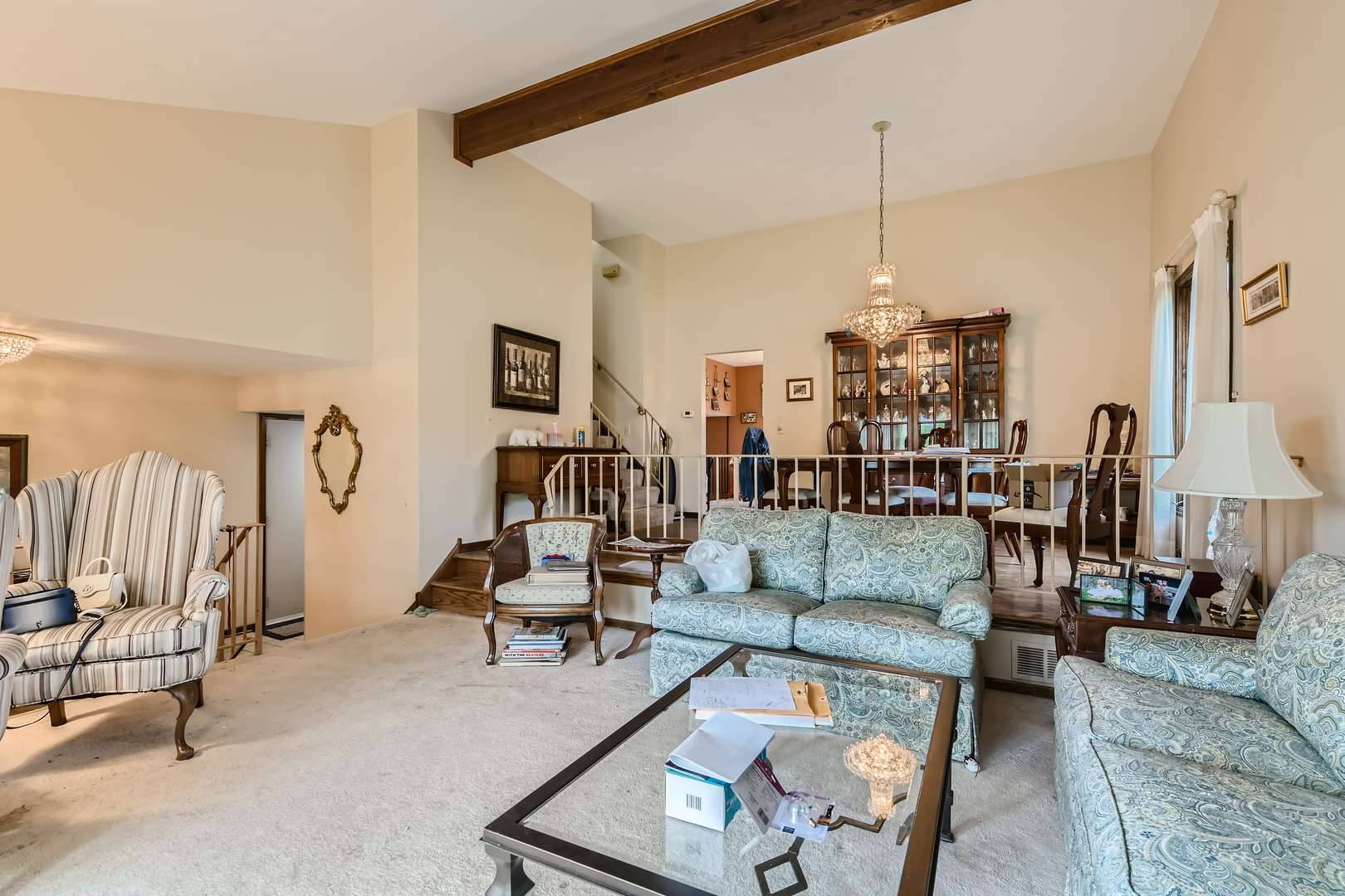 Schaumburg, IL 60194,912 Cherry DR