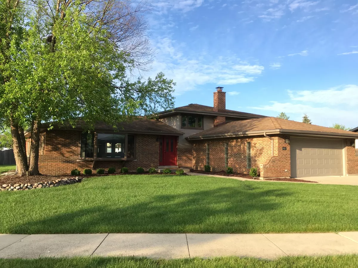 Orland Park, IL 60462,9013 Lori LN