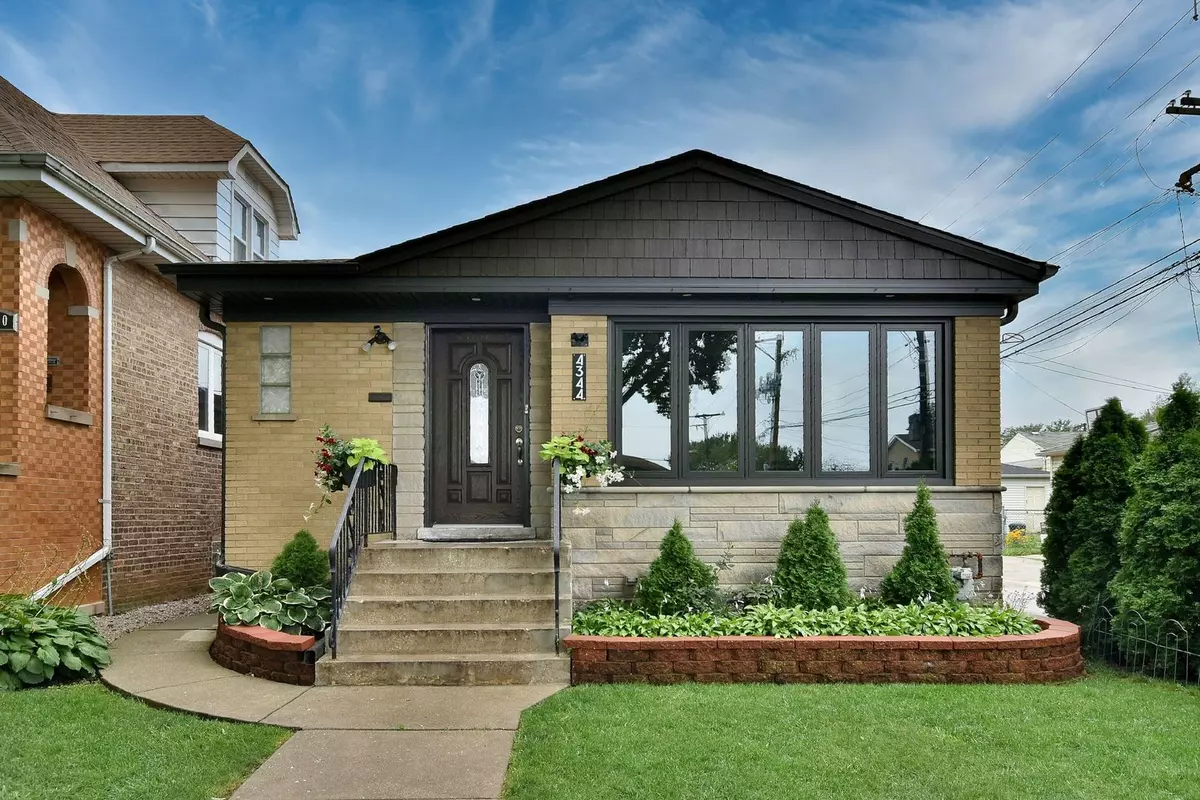 Harwood Heights, IL 60706,4344 N Newland AVE