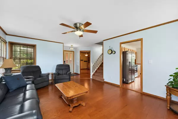 Spring Grove, IL 60081,8815 Galleria CT