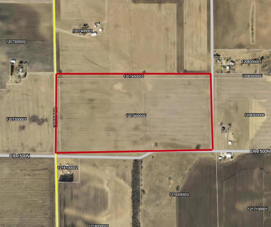 2852 E County Road 1500 N, Easton, IL 62633