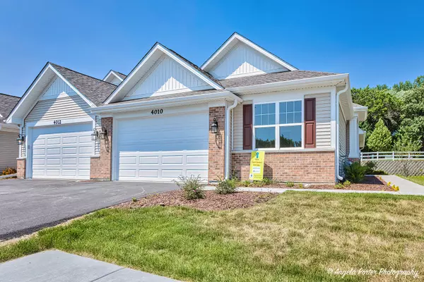 4029 Monica LN #5, Johnsburg, IL 60051