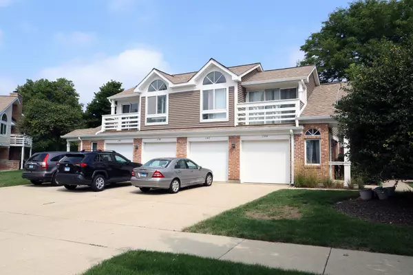 Buffalo Grove, IL 60089,1144 Courtland DR