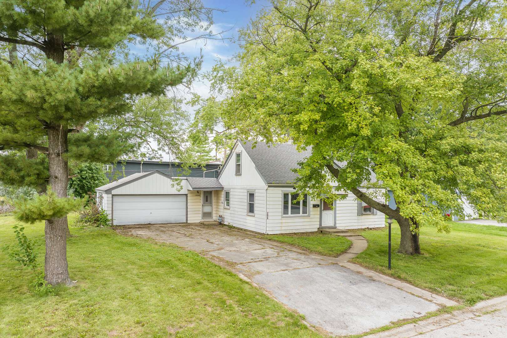 Alsip, IL 60803,11930 S Harding AVE