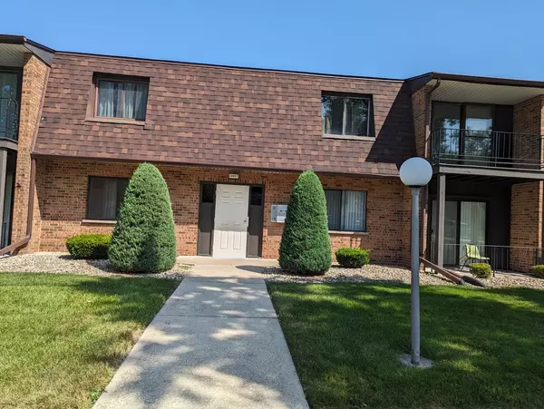 Richton Park, IL 60471,22457 pleasant DR #16