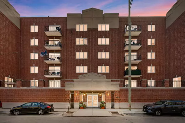 3303 Grove AVE #307, Berwyn, IL 60402