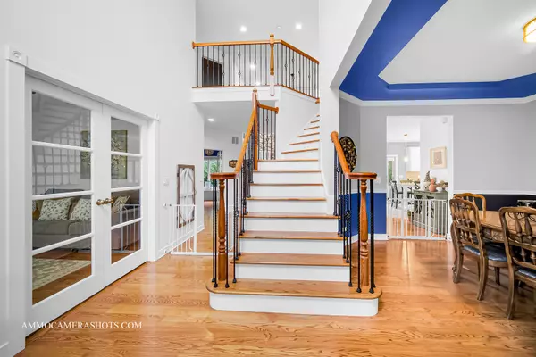 Glen Ellyn, IL 60137,775 Marston AVE
