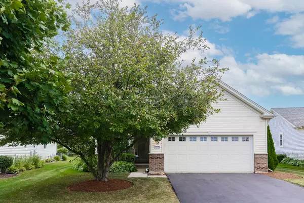 Huntley, IL 60142,12324 Laurel LN