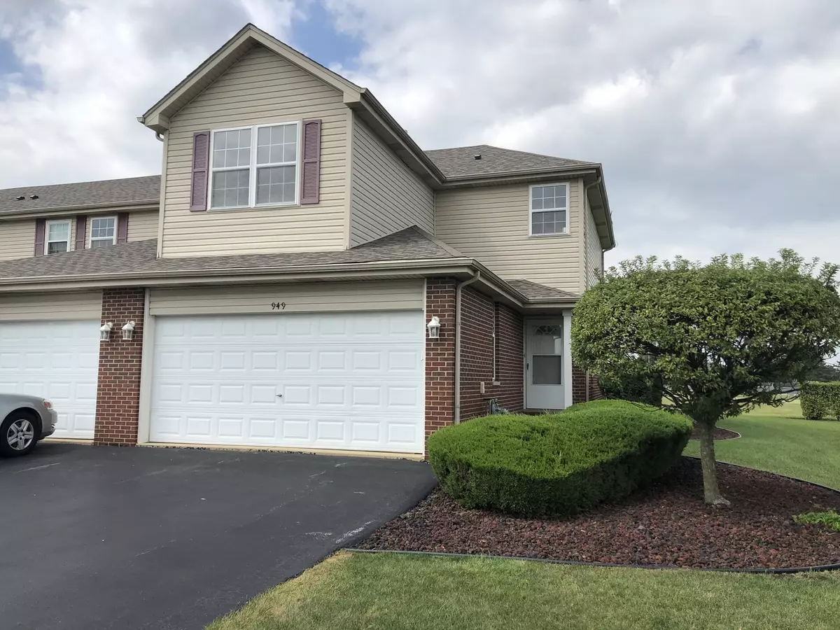 New Lenox, IL 60451,949 Foxwood CT